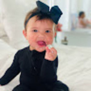 Meet your Posher, Felicia